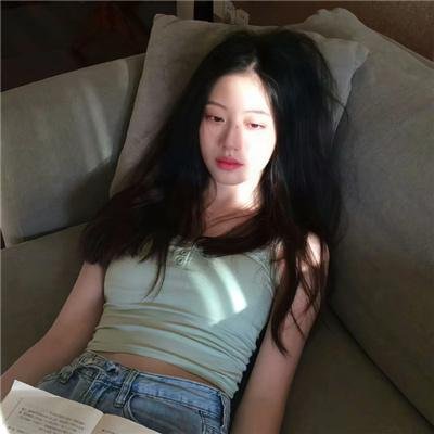 在凡妲的小房间里